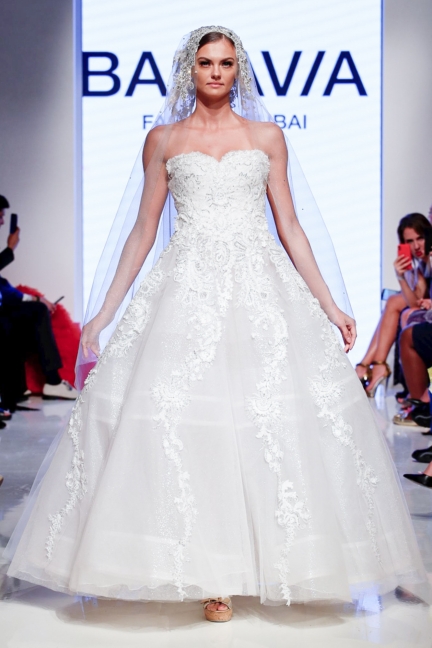 baravia-couture-arab-fashion-week-ss20-dubai-6427