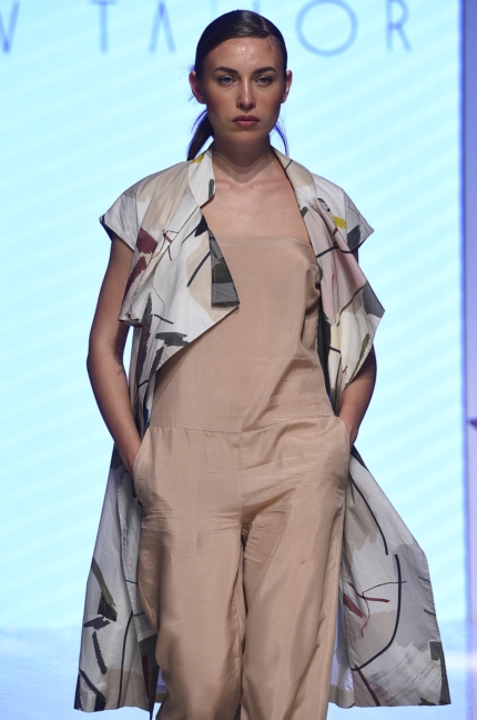 bav-tailor-arab-fashion-week-ss20-dubai-3702