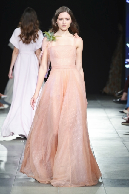 marmar-halim-arab-fashion-week-ss20-dubai-1888