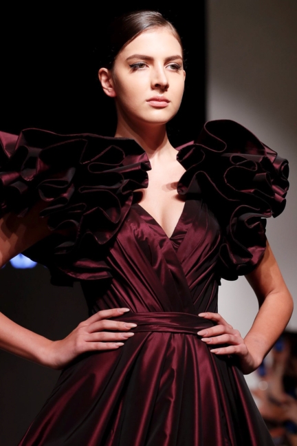 naja-saade-arab-fashion-week-ss20-dubai-5879