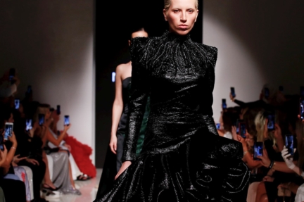 naja-saade-arab-fashion-week-ss20-dubai-6059