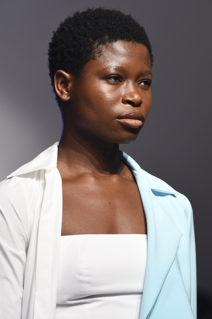 nora-al-shaikh-arab-fashion-week-ss20-dubai-4885