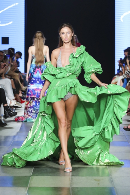 rami-kadi-arab-fashion-week-ss20-dubai-0317