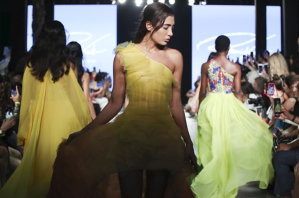 rami-kadi-arab-fashion-week-ss20-dubai-0575