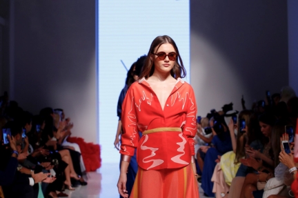 yly-studio-arab-fashion-week-ss20-dubai-5826