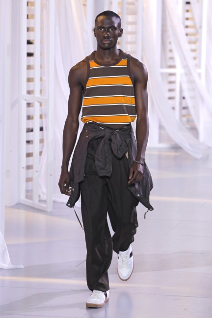 ami-alexandre-mattiussi-paris-mens-ss-17-4