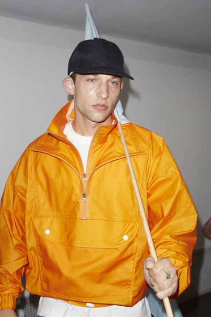 andrea-crews-paris-mens-ss-17-101