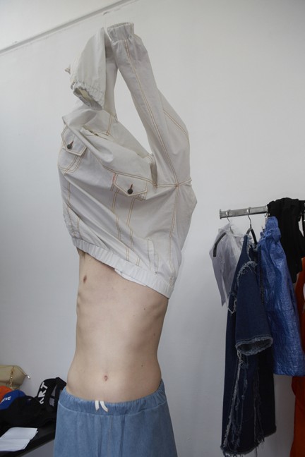 andrea-crews-paris-mens-ss-17-187