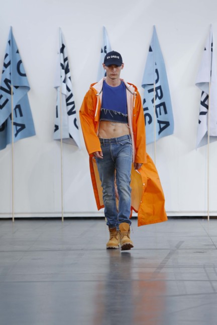 andrea-crews-paris-mens-ss-17-26