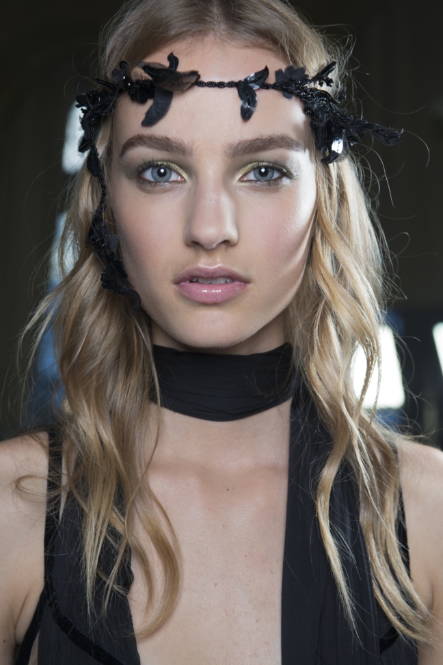 ss16-versacebeauty-001