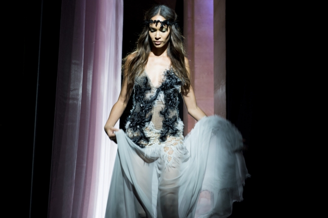 ss16-versacefashiona-057