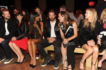 022_naomi-campbellbradley-cooperjennifer-garner_nin_8359