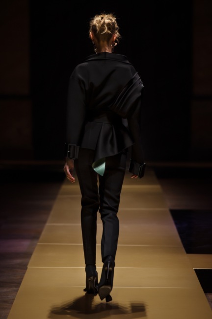 atelier_versace_fall-2016_02r