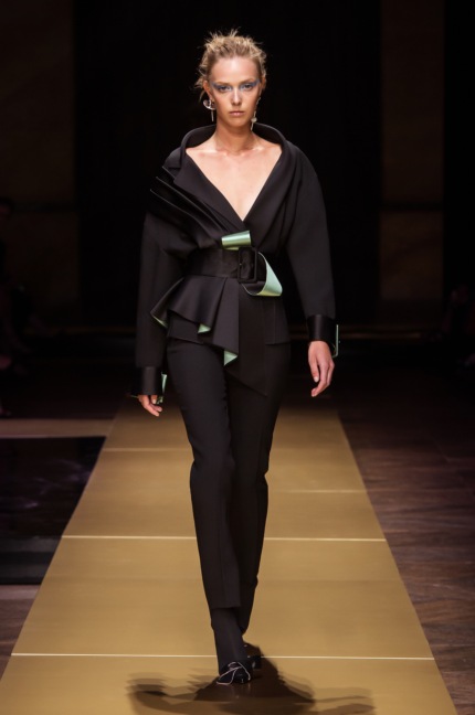 atelier_versace_fall-2016_02