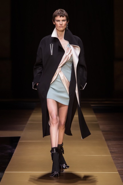 atelier_versace_fall-2016_06