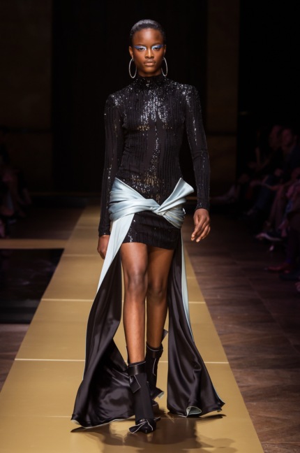 atelier_versace_fall-2016_09