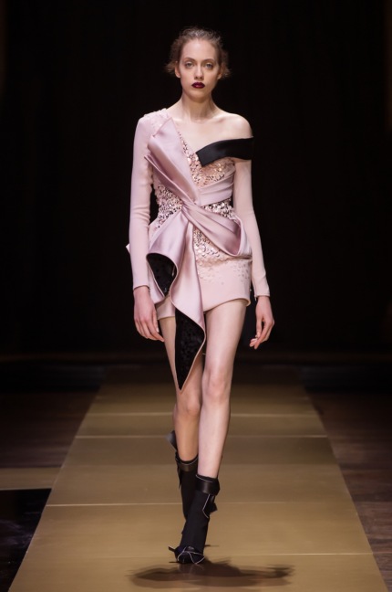 atelier_versace_fall-2016_23