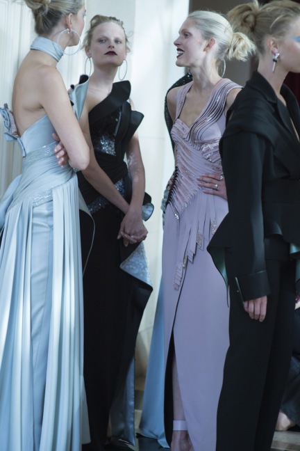 versacecouturefashionambient-119