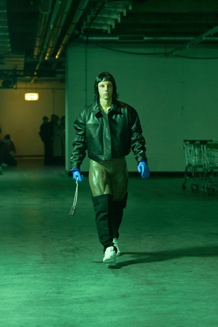 11_anonymousclub_aw24_runway_by_ioannispapadakis