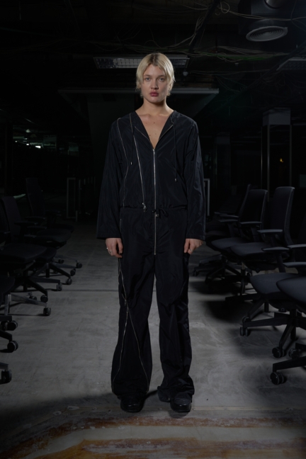 05_back2back_aw24_presentation_by_ioannispapadakis