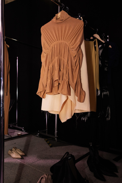 bobkova_aw24_backstage1_by_caroline_kynast_for_bfw_v9a9362