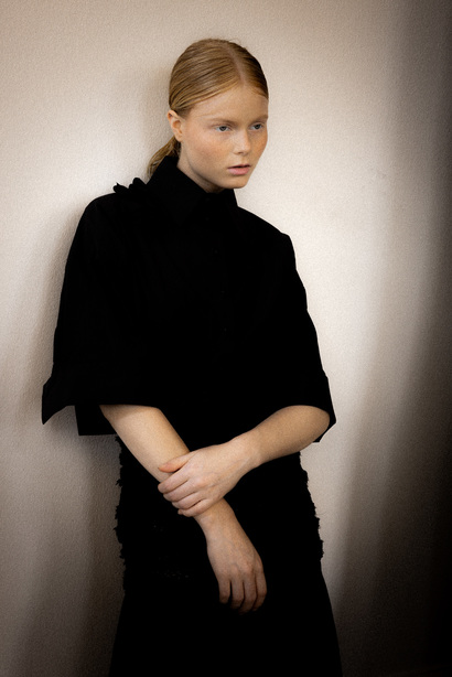 bobkova_ss24_backstage12_by_caroline_kynast_for_bfw