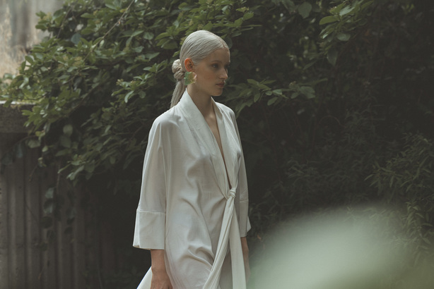 bobkova_ss24_backstage31_by_caroline_kynast_for_bfw