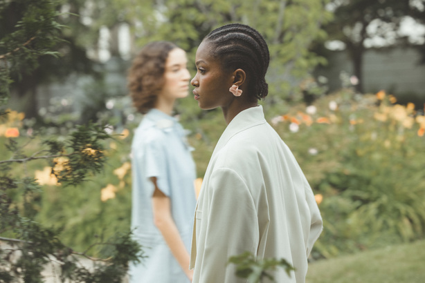 bobkova_ss24_backstage36_by_caroline_kynast_for_bfw