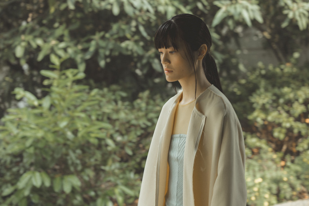 bobkova_ss24_backstage37_by_caroline_kynast_for_bfw