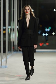 bobkova_aw24_look13_by_boris_marberg_for_bfw