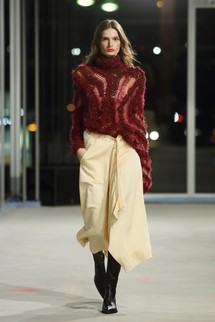 bobkova_aw24_look15_by_boris_marberg_for_bfw