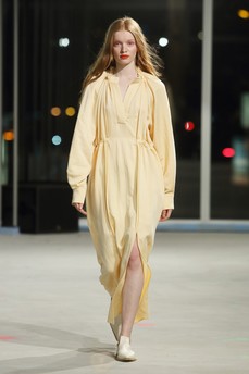 bobkova_aw24_look20_by_boris_marberg_for_bfw