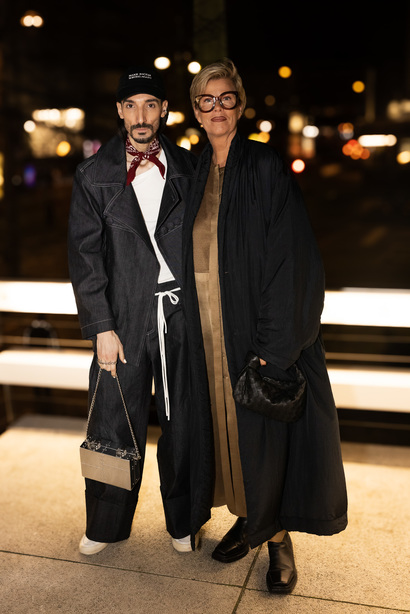 bobkova_aw24_streetstyle1_eggersandrea_juliandaynov_by_caroline_kynast_for_bfw_v9a9446