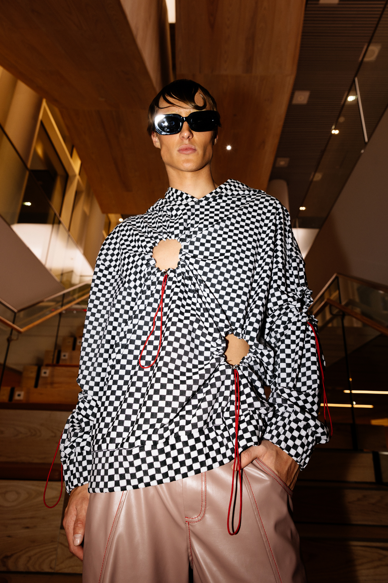 damur_aw24_backstage08_adam_siwek_9