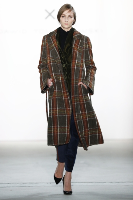 aw-2017_fashion-week-berlin_de_0010_dawid-tomaszewski-x-patrizia-aryton_70758