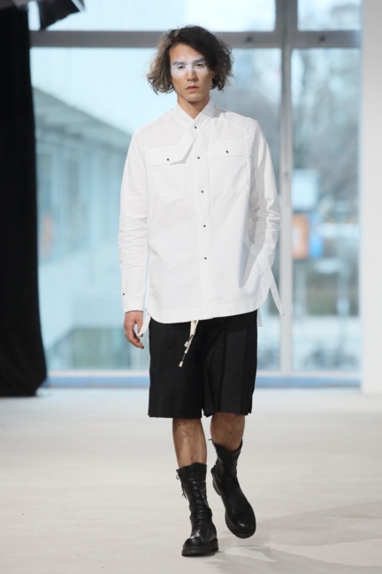 dennis_chuene_aw24_look8_by_boris_marberg_for_bfw