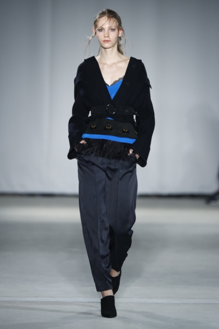 aw-2017_fashion-week-berlin_de_0006_dorothee-schumacher_69494