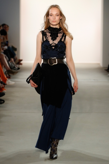 ss-2018_fashion-week-berlin_de_0039_dorothee-schumacher_72655
