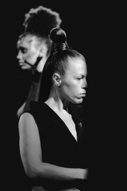 dzhus_ss24_backstage2_by_caroline_kynast_for_bfw