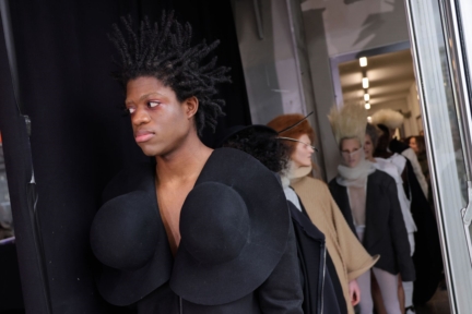 newest-bfw-aw24-joshuasammer-dzhus-backstage-web-086