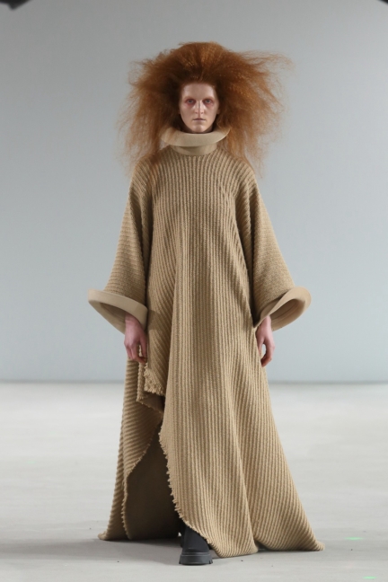 dzhus_aw24_look12_by_boris_marberg_for_bfw
