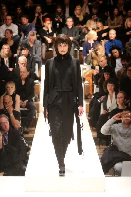 aw-2016_mercedes-benz-fashion-week-berlin_de_0008_esther-perbandt_61249