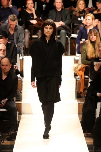 aw-2016_mercedes-benz-fashion-week-berlin_de_0028_esther-perbandt_61229