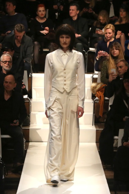 aw-2016_mercedes-benz-fashion-week-berlin_de_0029_esther-perbandt_61228