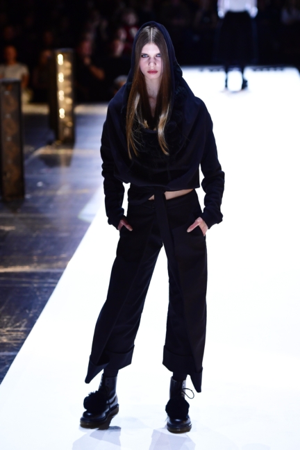 aw-2017_fashion-week-berlin_de_0022_esther-perbandt_69725