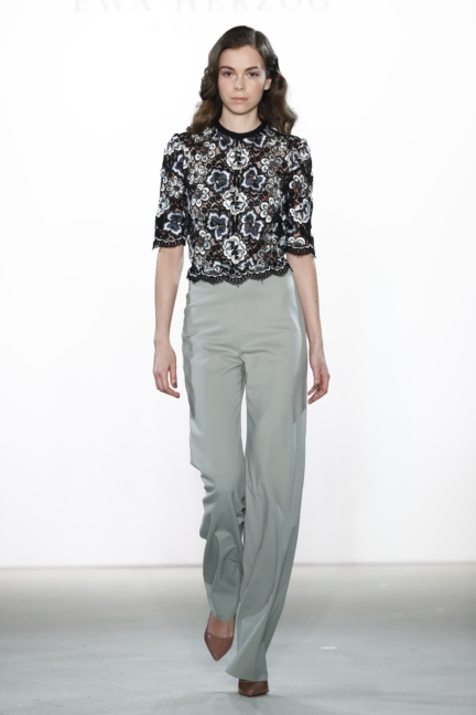 aw-2017_fashion-week-berlin_de_0004_ewa-herzog_70444
