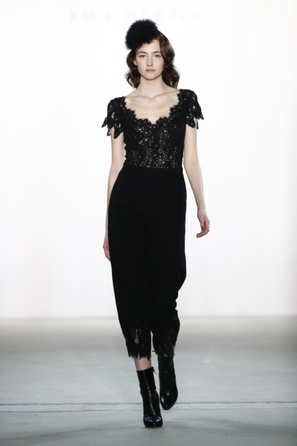 aw-2017_fashion-week-berlin_de_0017_ewa-herzog_70431
