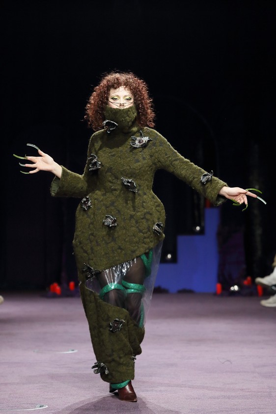 gluck_aw24_look11_by_boris_marberg_for_bfw