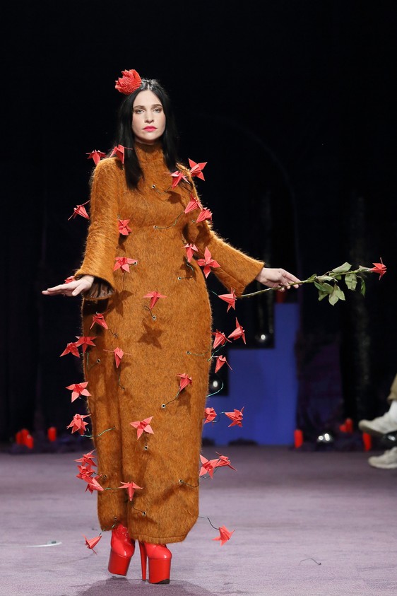 gluck_aw24_look12_by_boris_marberg_for_bfw