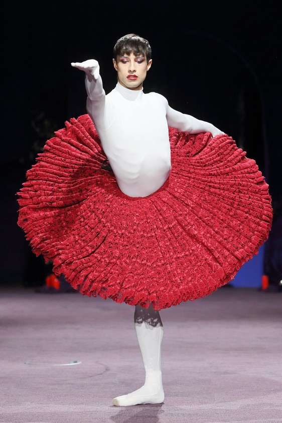 gluck_aw24_look3_by_boris_marberg_for_bfw